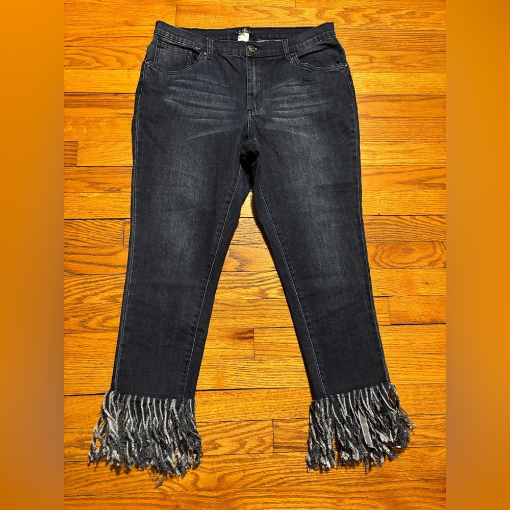 VENUS Black Fringed Ankle Crop Jeans